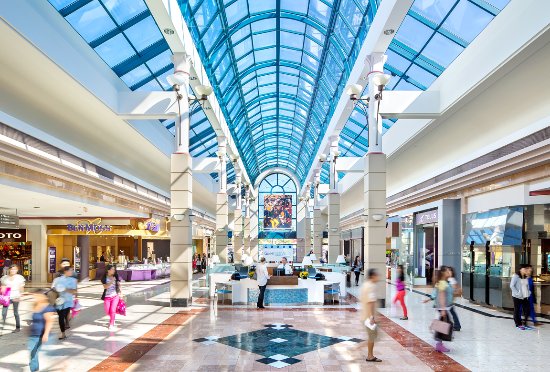cf-richmond-centre-inside-mall